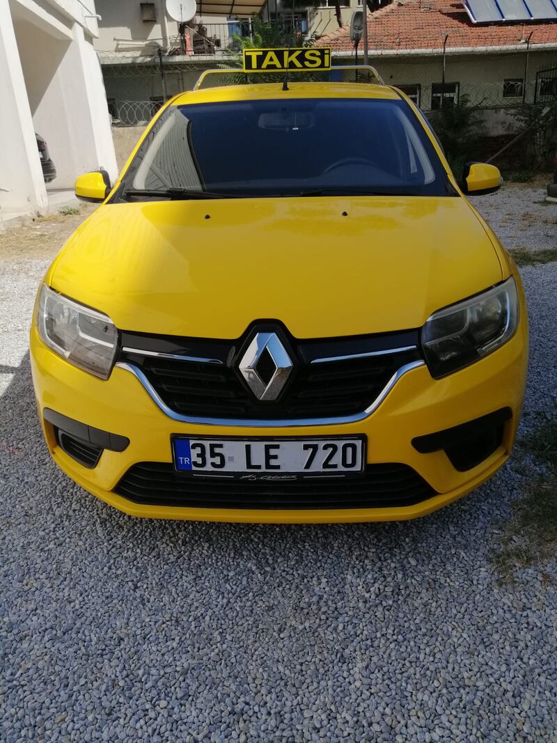 Torbalı İzban Taksi TAKSİ tabelalı araç